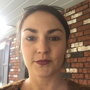 Meet your Posher, Hillary